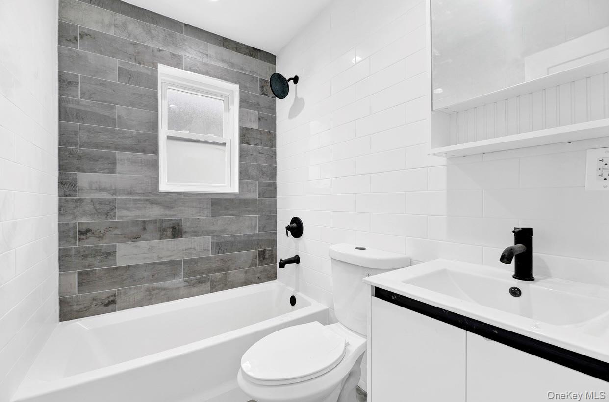 72-31 Hillmeyer Avenue