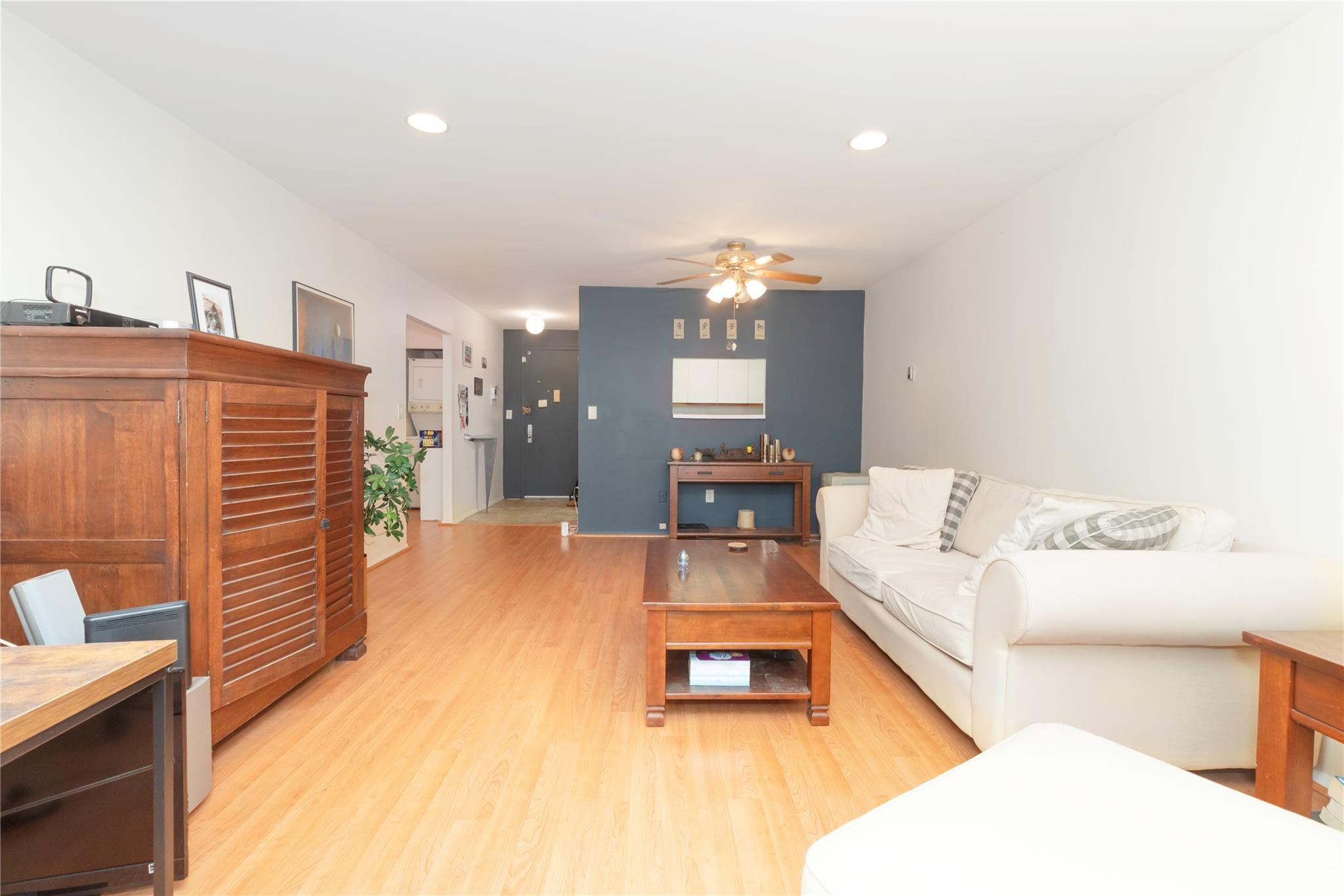 1374 Midland Avenue #102, Bronxville, New York image 12