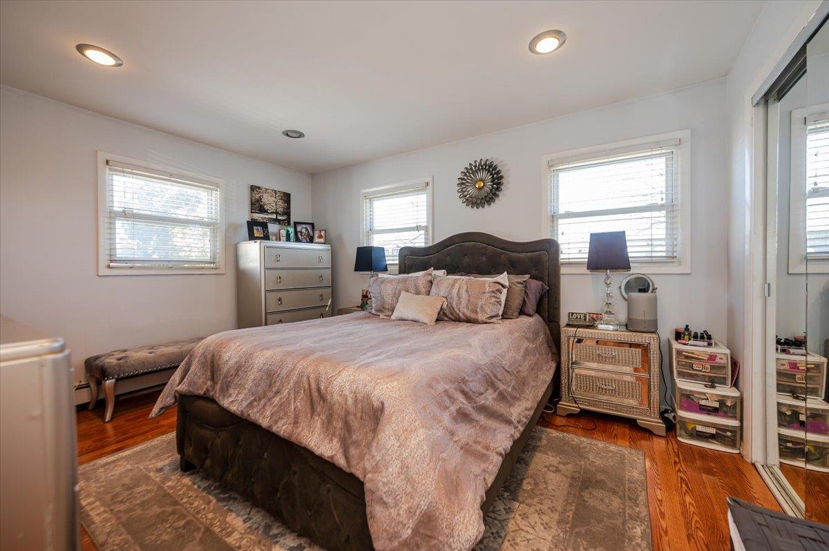 22 Cheshire Road, Inwood, New York image 13
