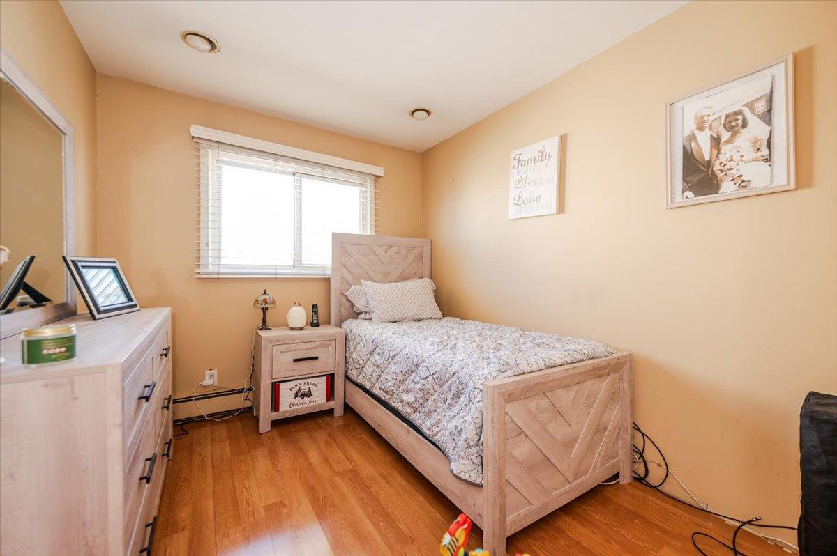 22 Cheshire Road, Inwood, New York image 14