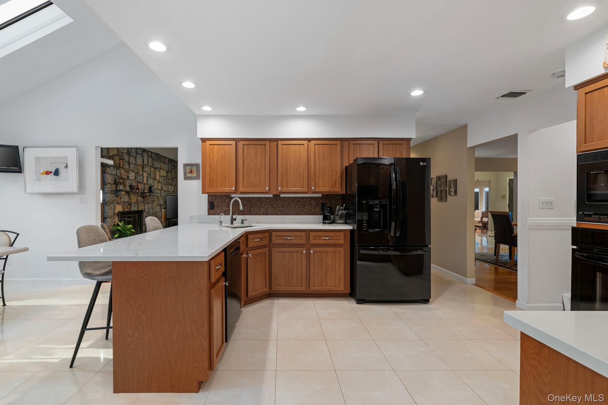 Woodbury, New York 11797, United States, 4 Bedrooms Bedrooms, ,4 BathroomsBathrooms,Residential,Active,215827