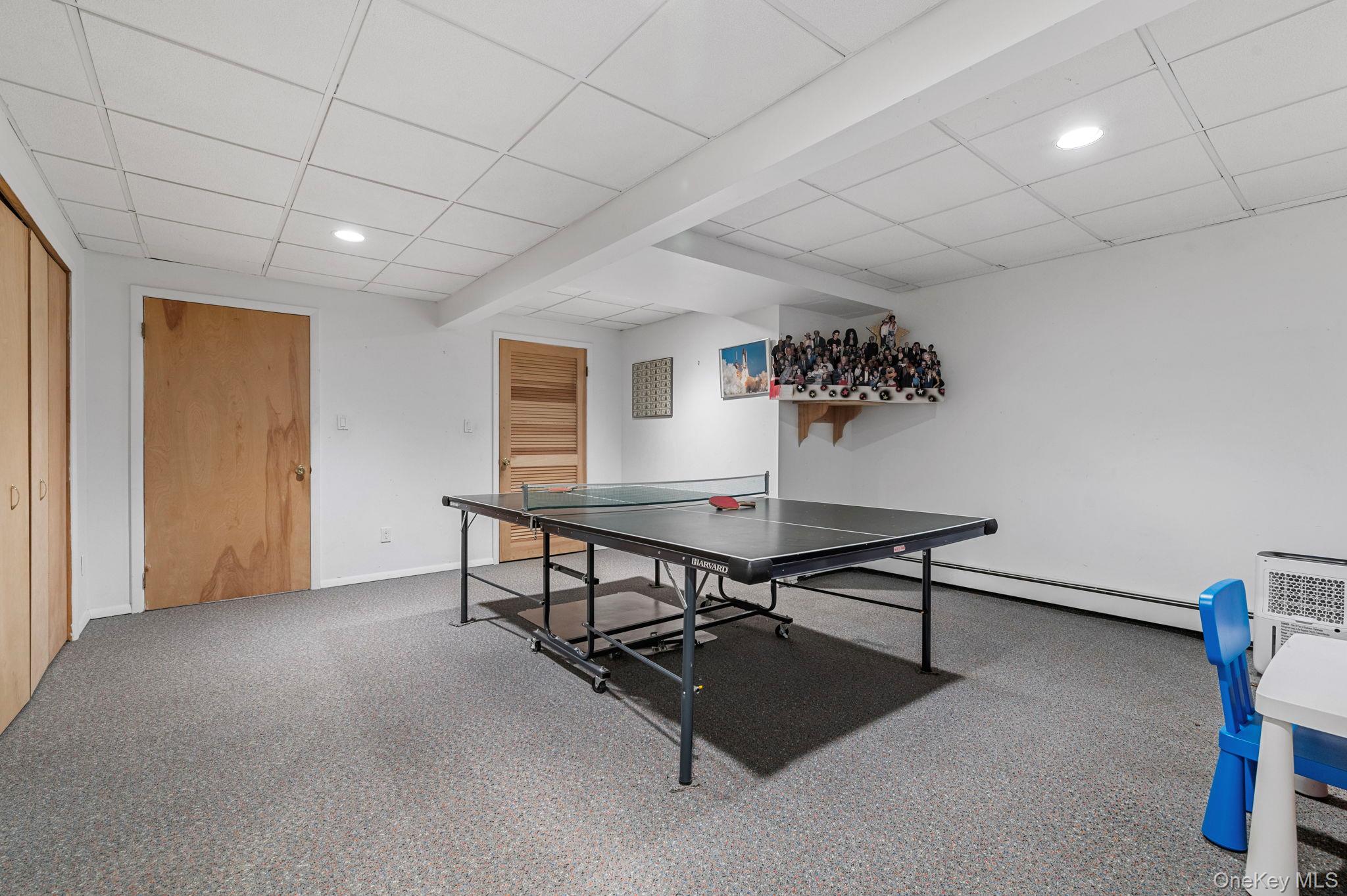 Woodbury, New York 11797, United States, 4 Bedrooms Bedrooms, ,4 BathroomsBathrooms,Residential,Active,215827