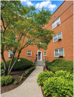 320 S BROADWAY UNIT T4, TARRYTOWN, NY 10591 - Image 0df6c6afd0e8d8d65cbf86ba2348df9c/1504789510