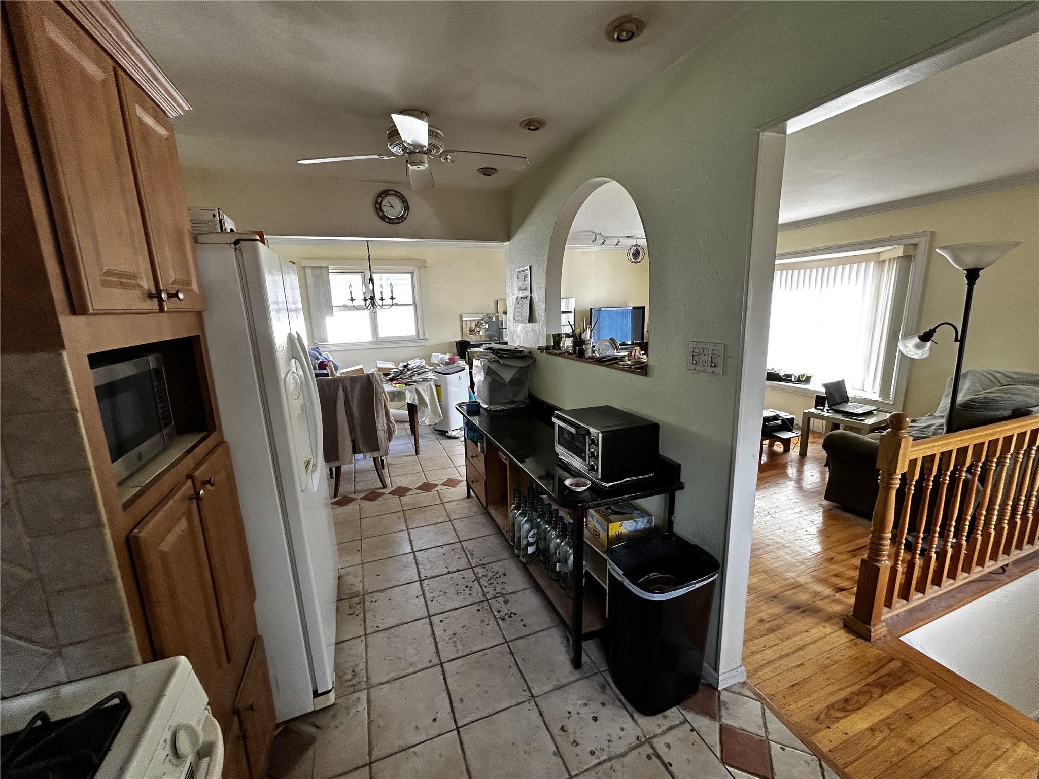 275 Beachview Street, Copiague, New York image 4