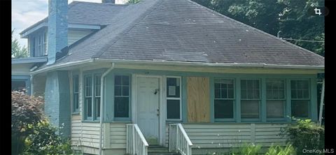 127 Wilson Place Freeport NY 11520