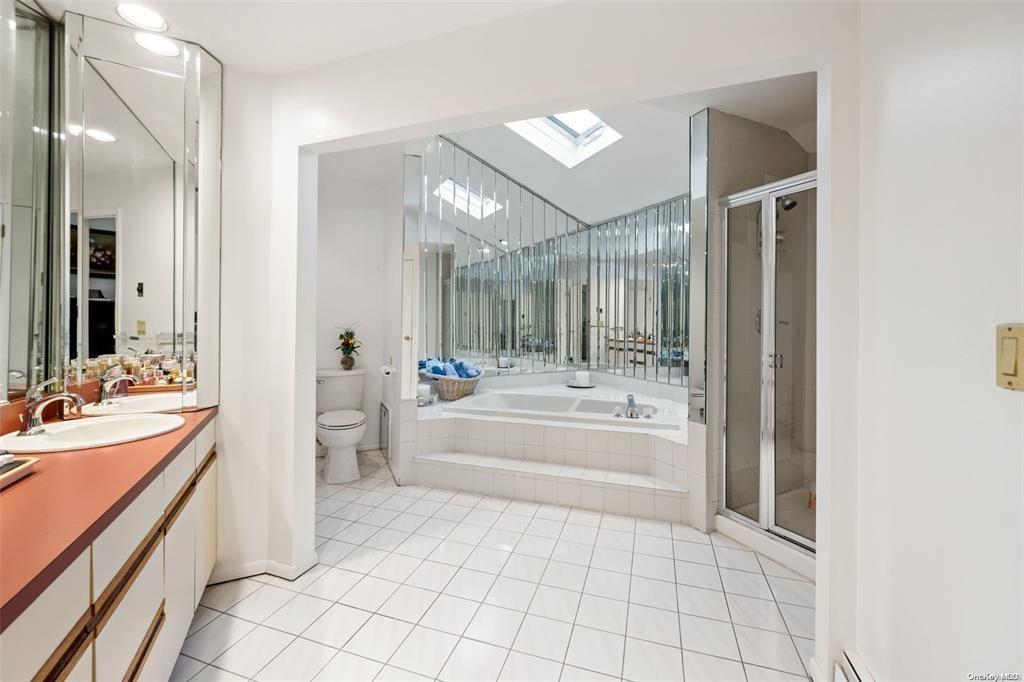 4 Jester Court, Dix Hills, New York image 22