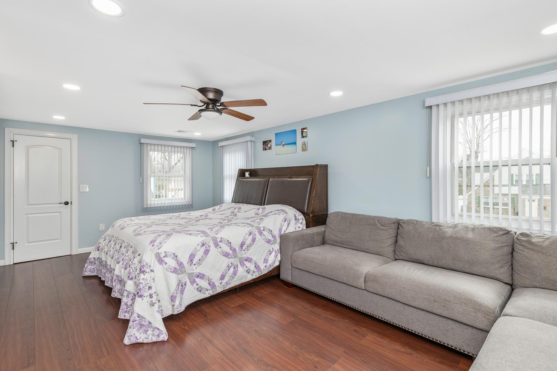 12 Midwood Place, Freeport, New York image 20