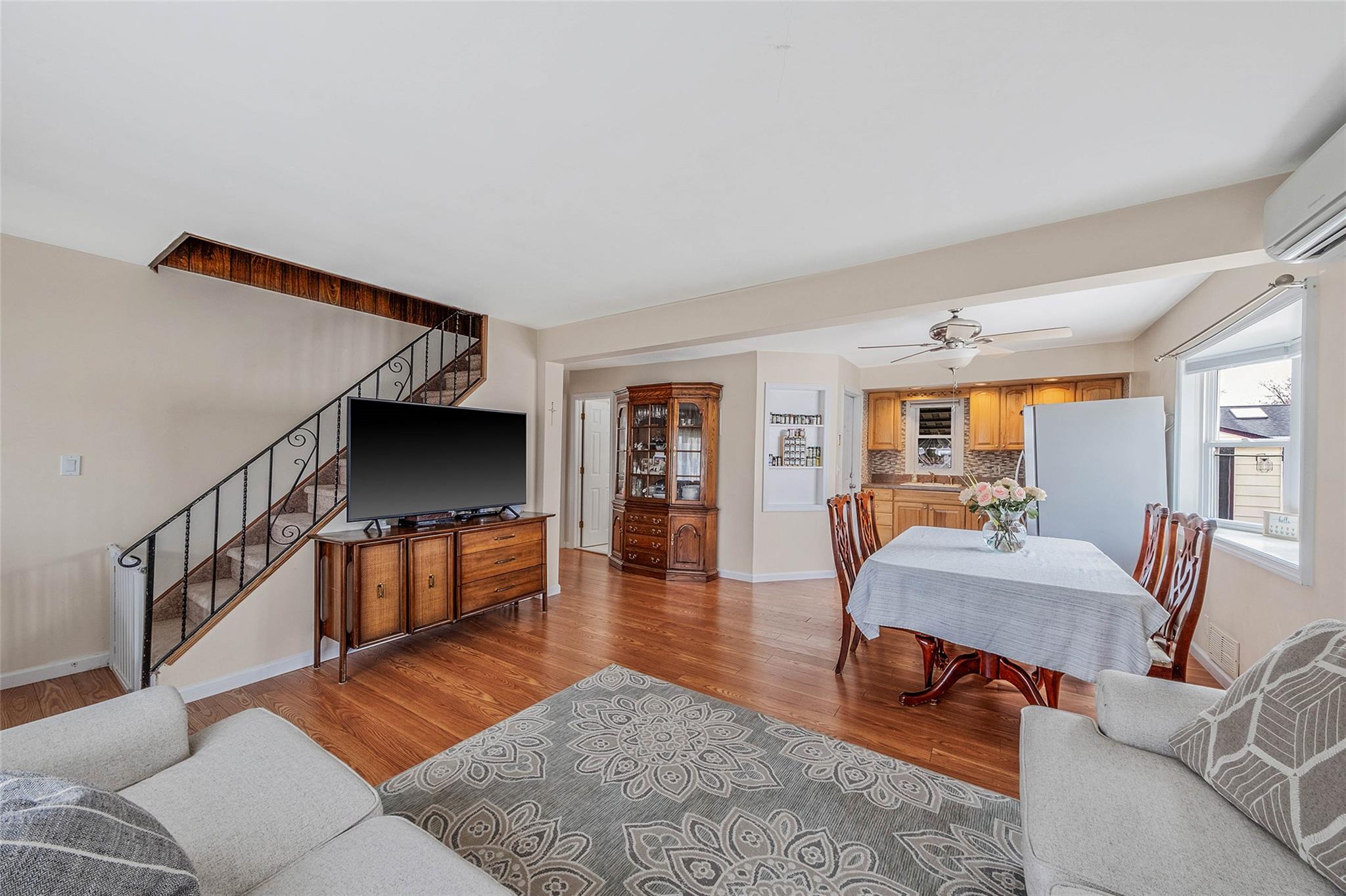 106 Franklin Place, Massapequa, New York image 22
