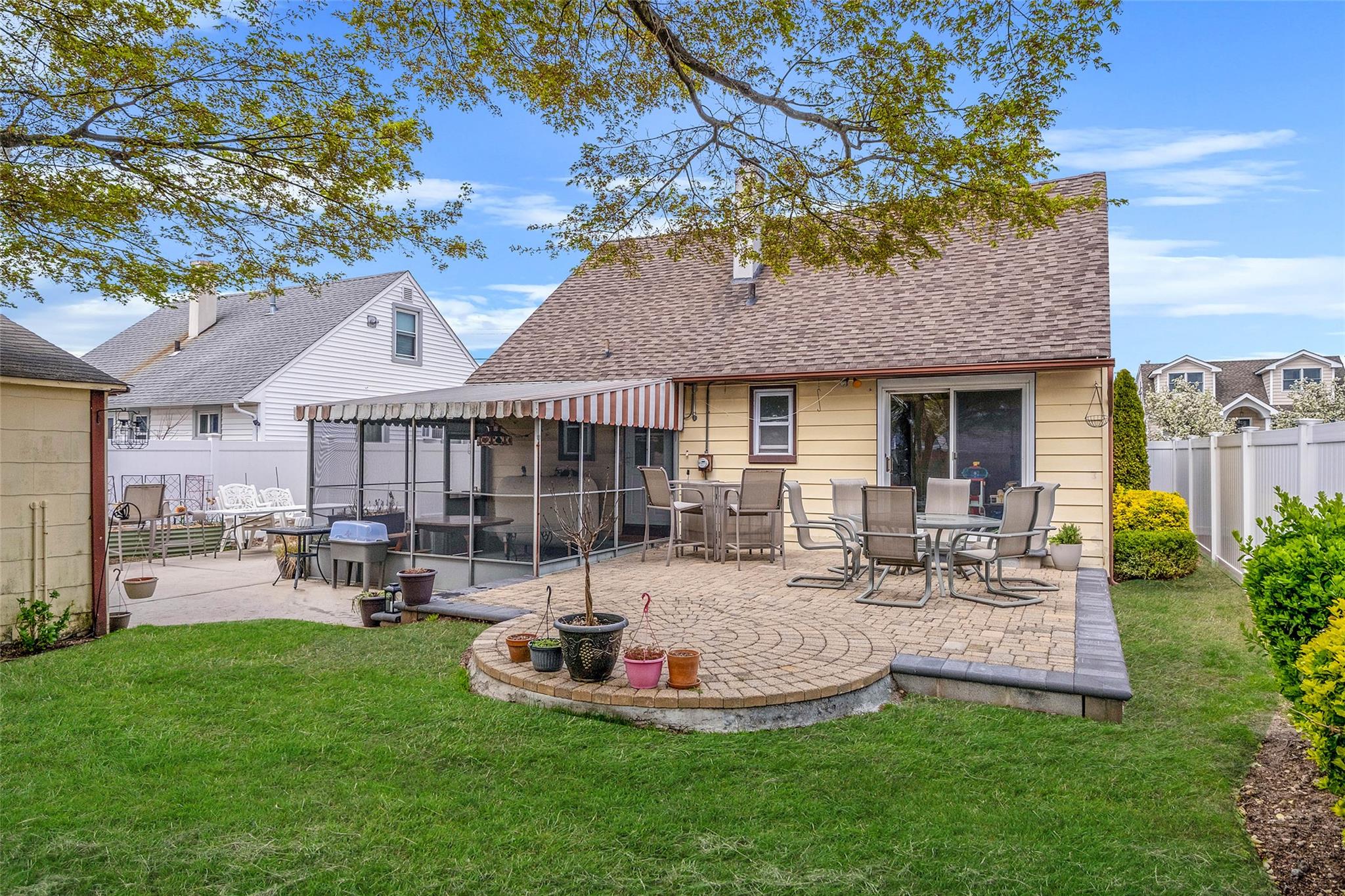 106 Franklin Place, Massapequa, New York image 6