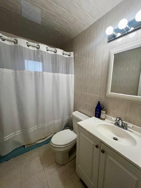 106 Franklin Place, Massapequa, New York image 13