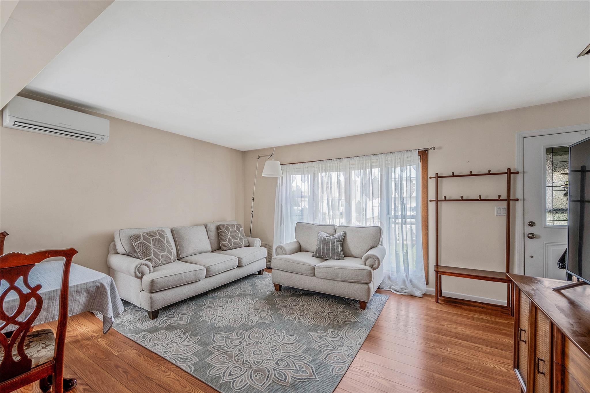 106 Franklin Place, Massapequa, New York image 19