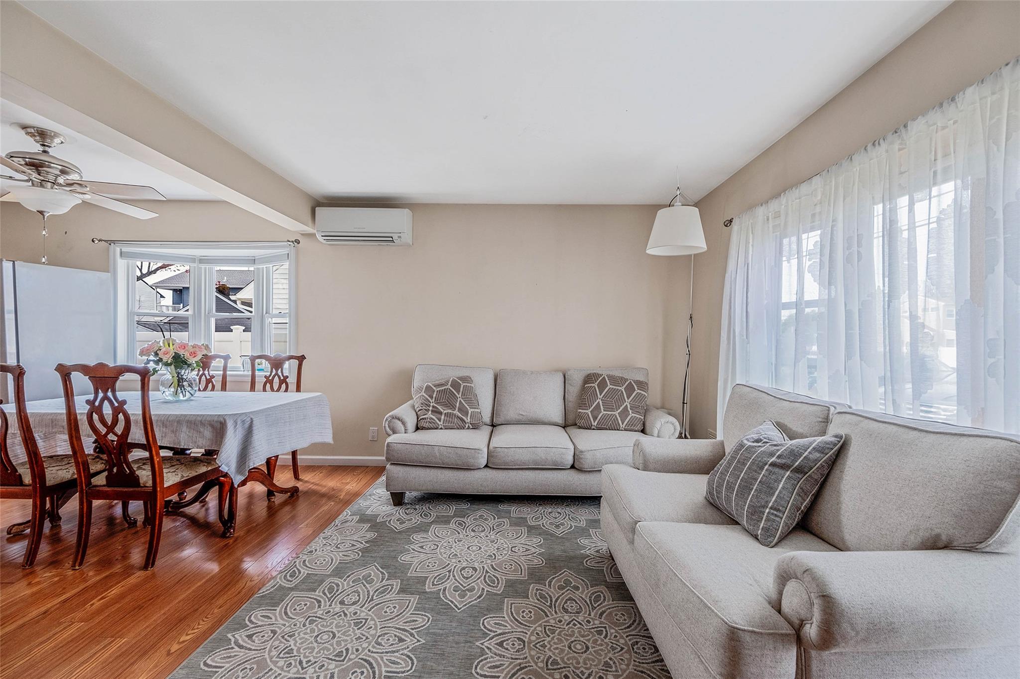 106 Franklin Place, Massapequa, New York image 18