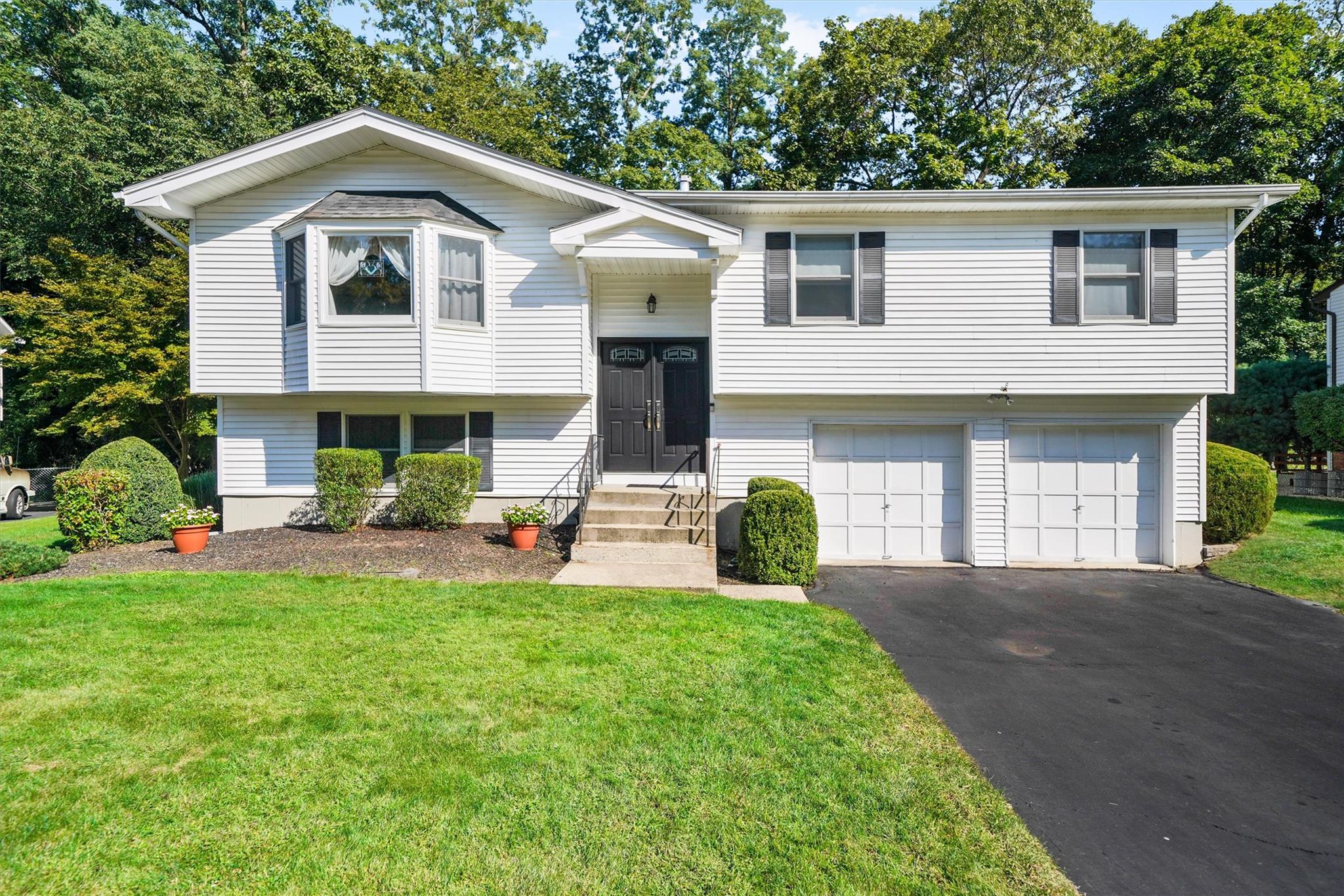 15 Cartwright Road, Stony Point, New York image 1