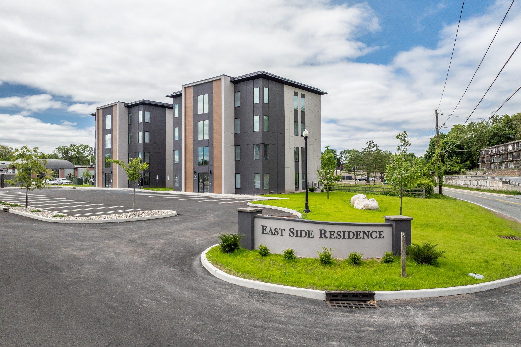 Rental Property at Sabrina Court 4, Middletown, New York - Bedrooms: 2 
Bathrooms: 1 
Rooms: 4  - $2,500 MO.