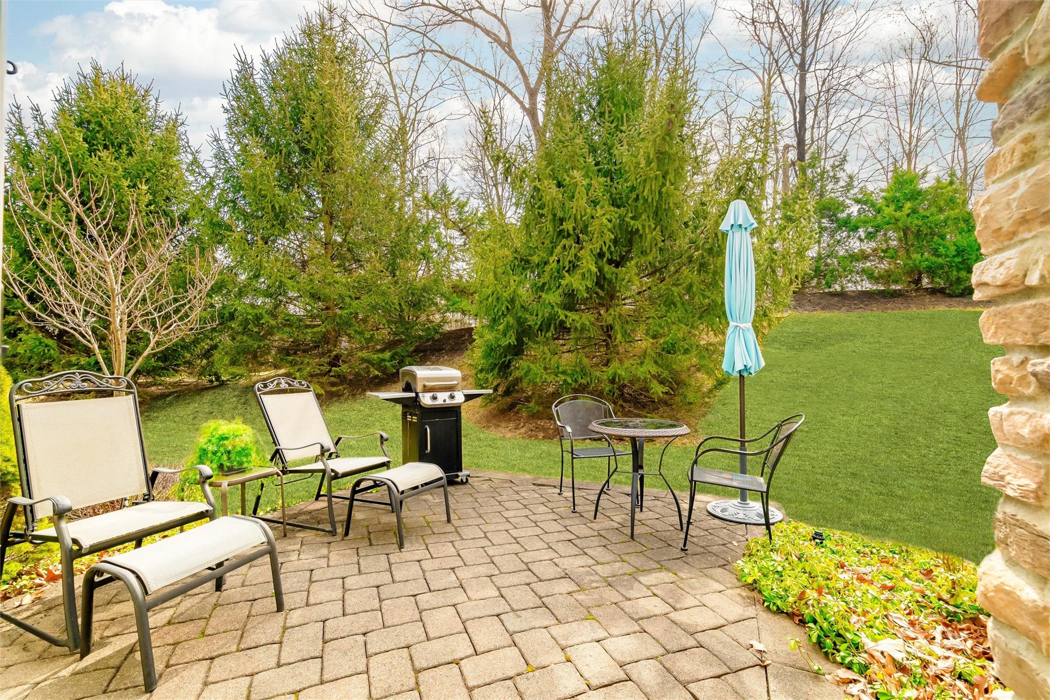 32 Michael Roberts Court, Pearl River, New York image 40
