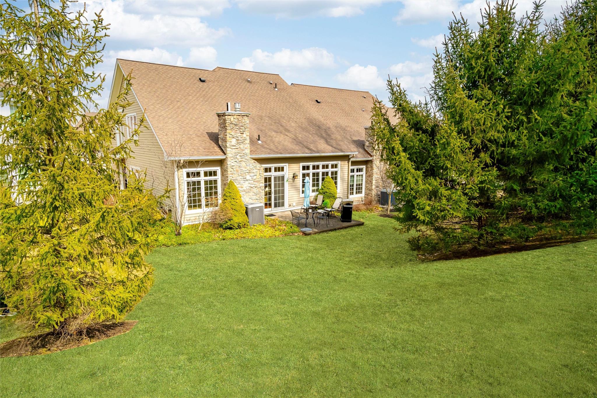 32 Michael Roberts Court, Pearl River, New York image 41