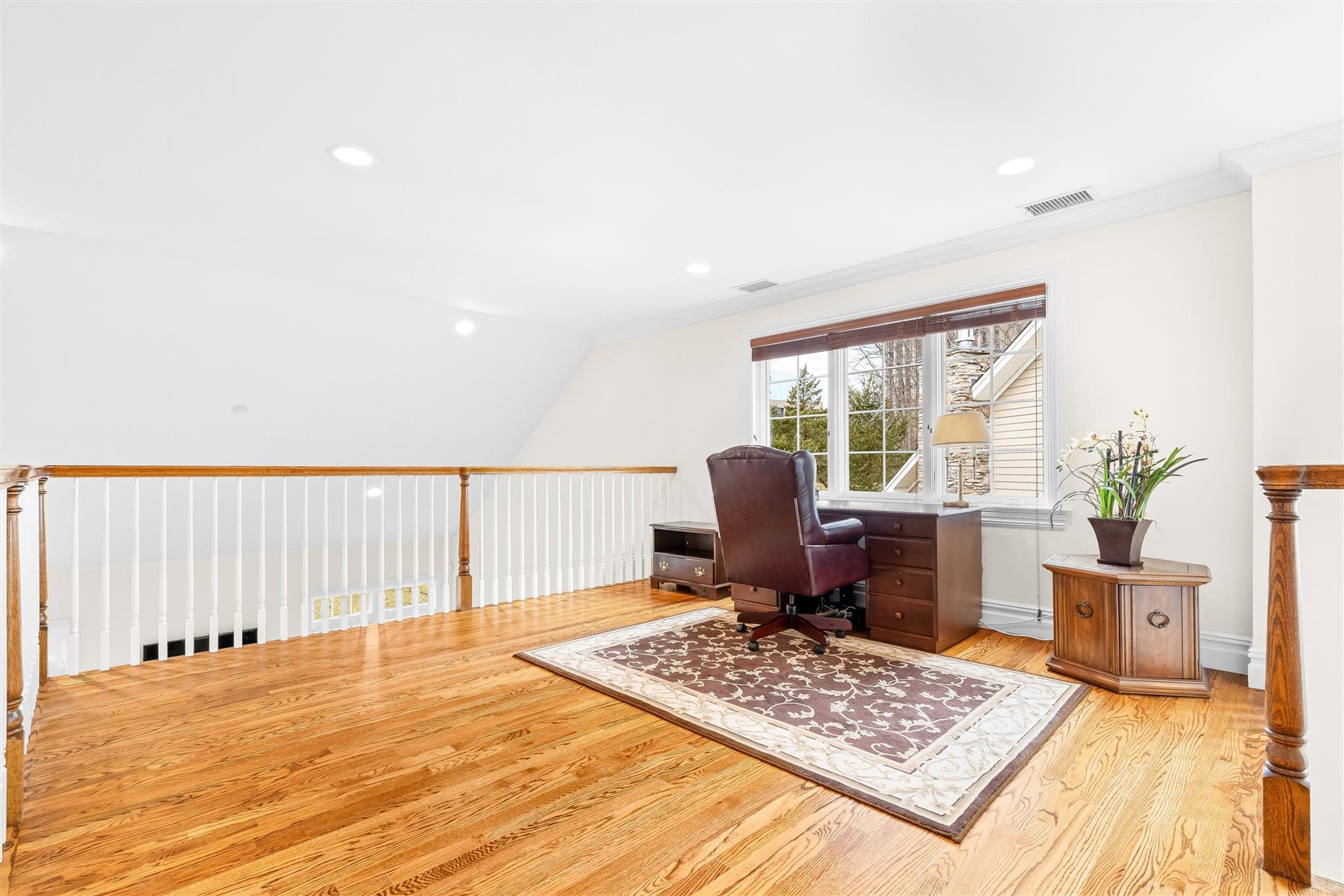 32 Michael Roberts Court, Pearl River, New York image 25