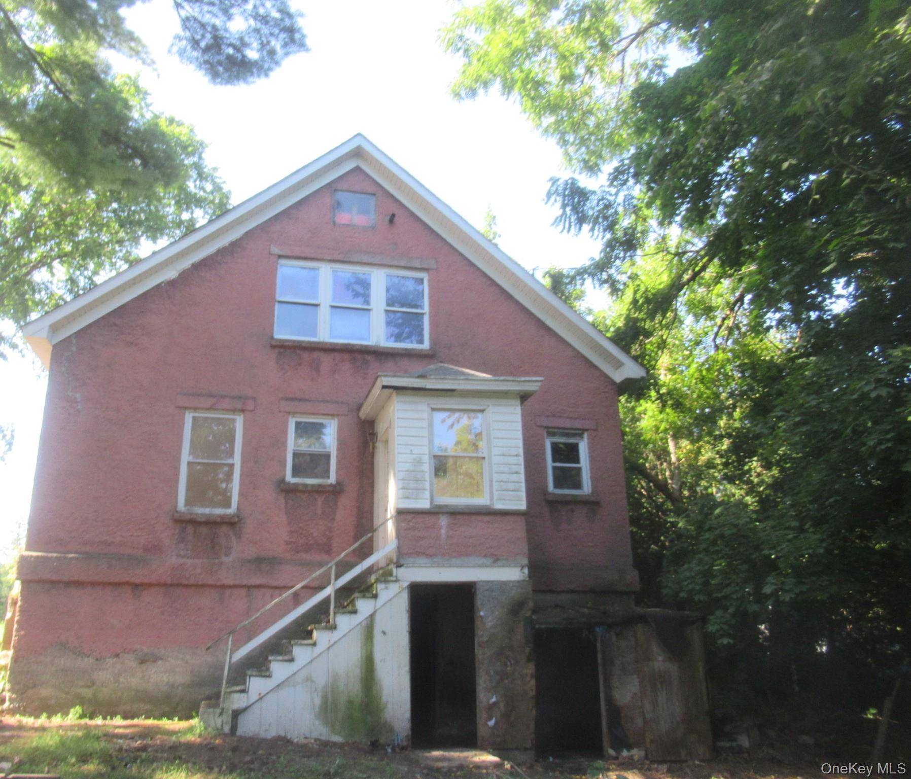 55 Bona Ventura Avenue