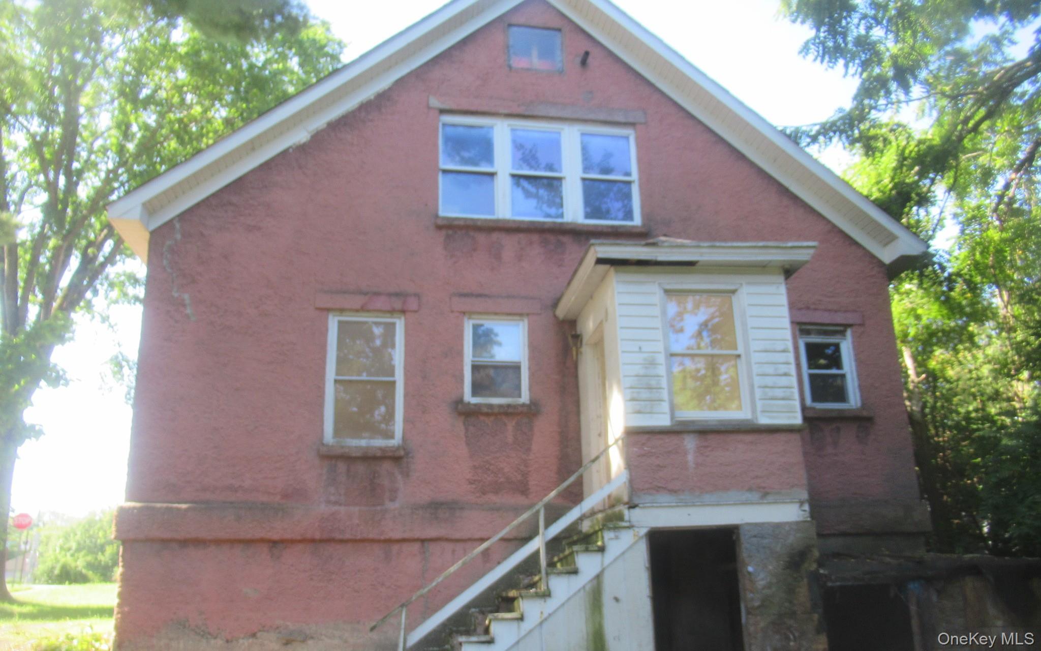 55 Bona Ventura Avenue