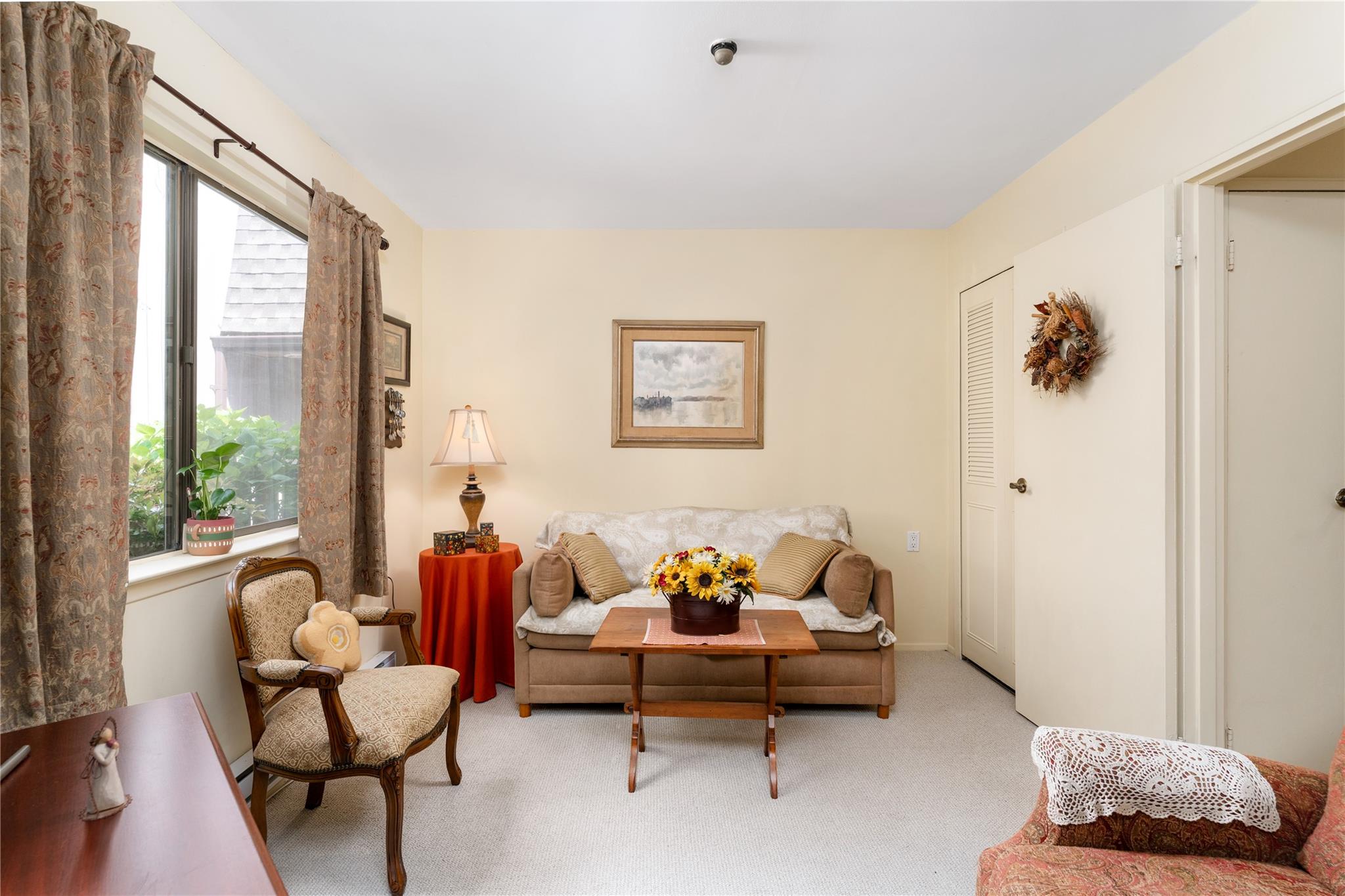 51 Strathmore Gate Drive, Stony Brook, New York image 7