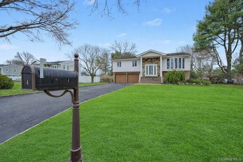 Homes For Sale - 4 Bethal Lane<br/> Commack, NY 11725