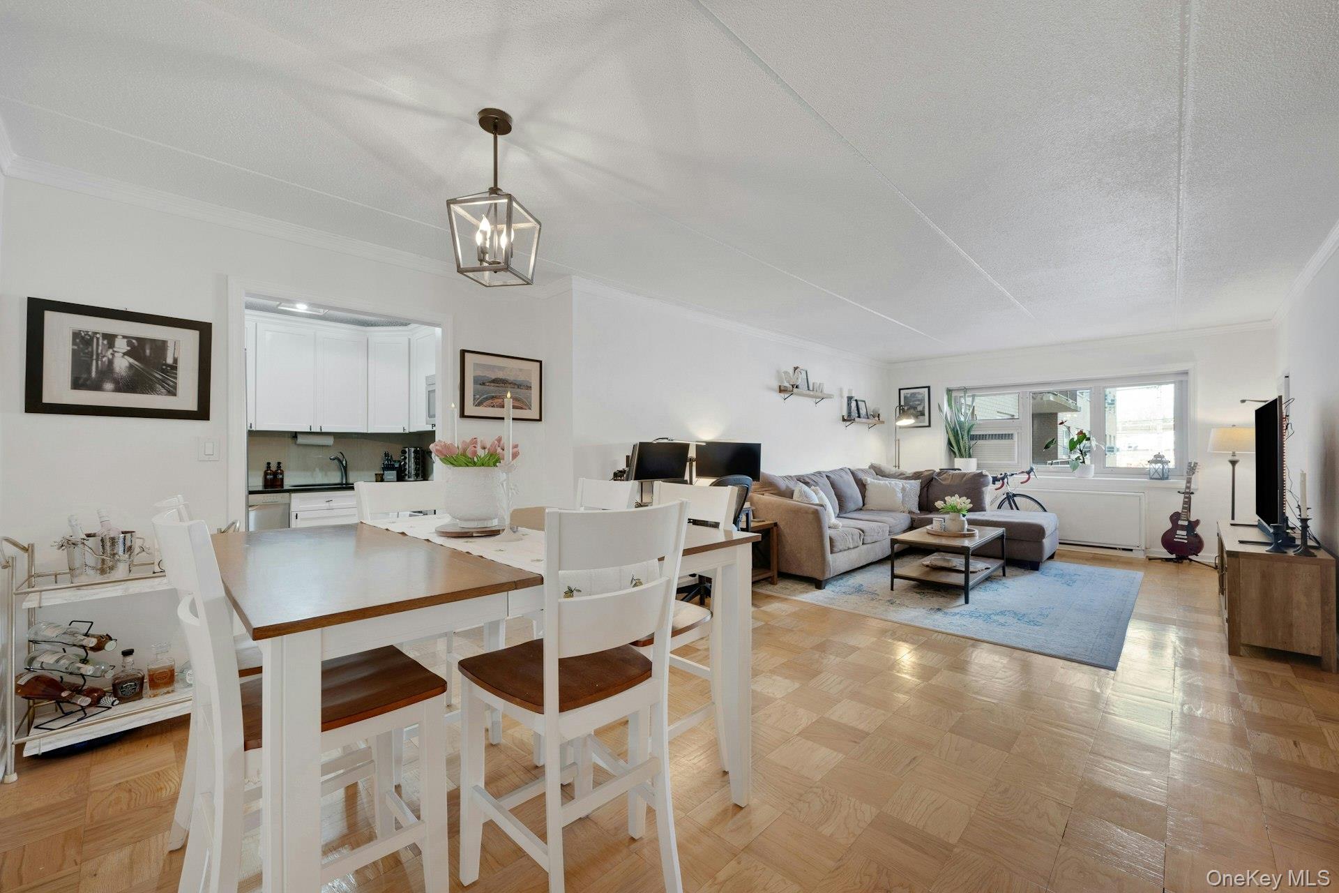 480 Halstead Avenue 2J