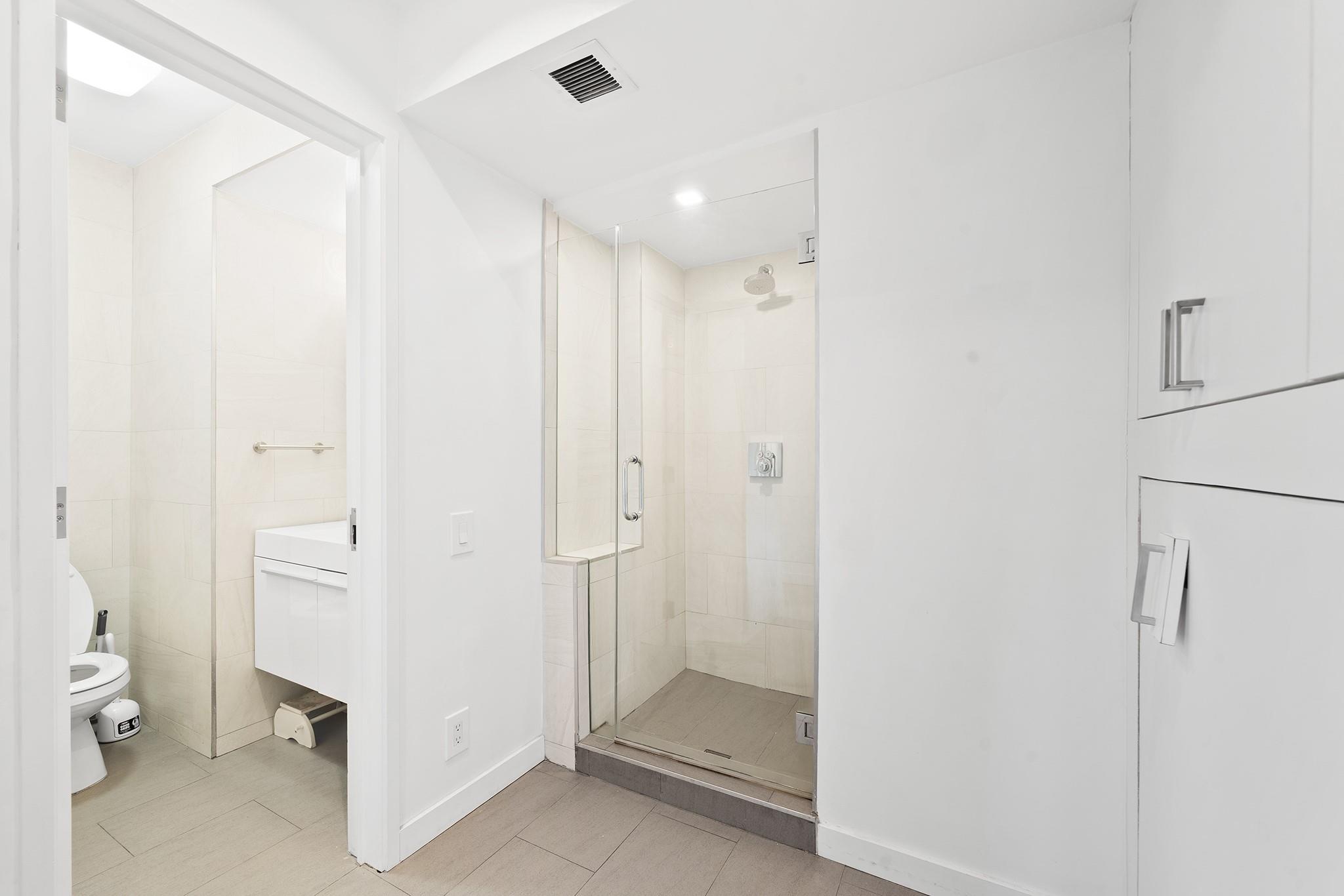 300 W 23rd Street #19JKM, New York (Manhattan), New York image 25