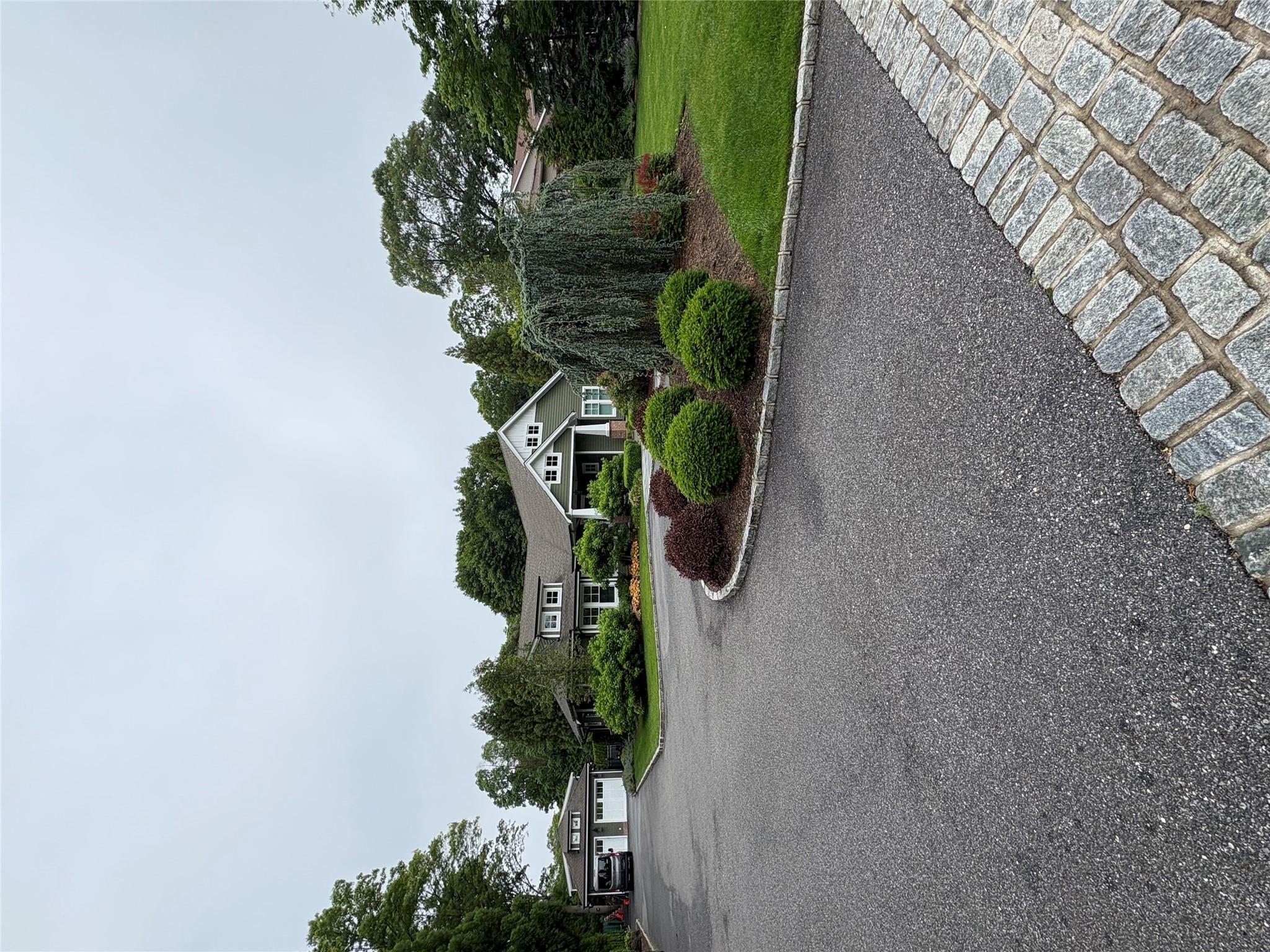 120 Cambon Avenue