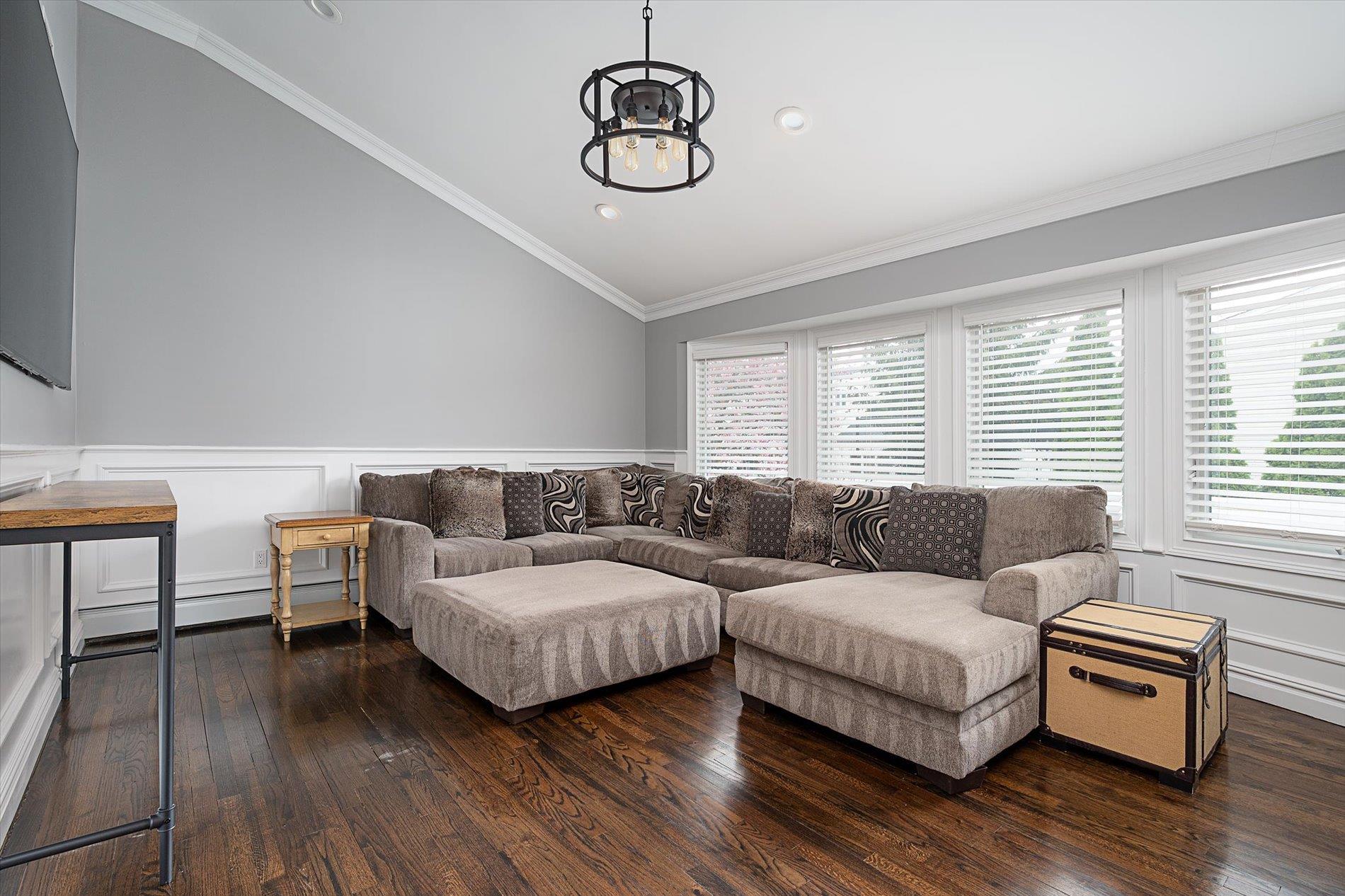 2658 Dorothy Street, Bellmore, New York image 16