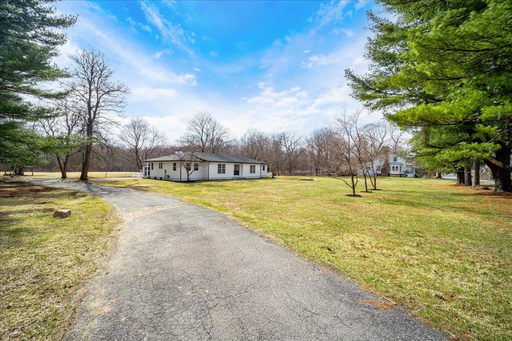 219 St Andrews Road, Walden, New York image 26
