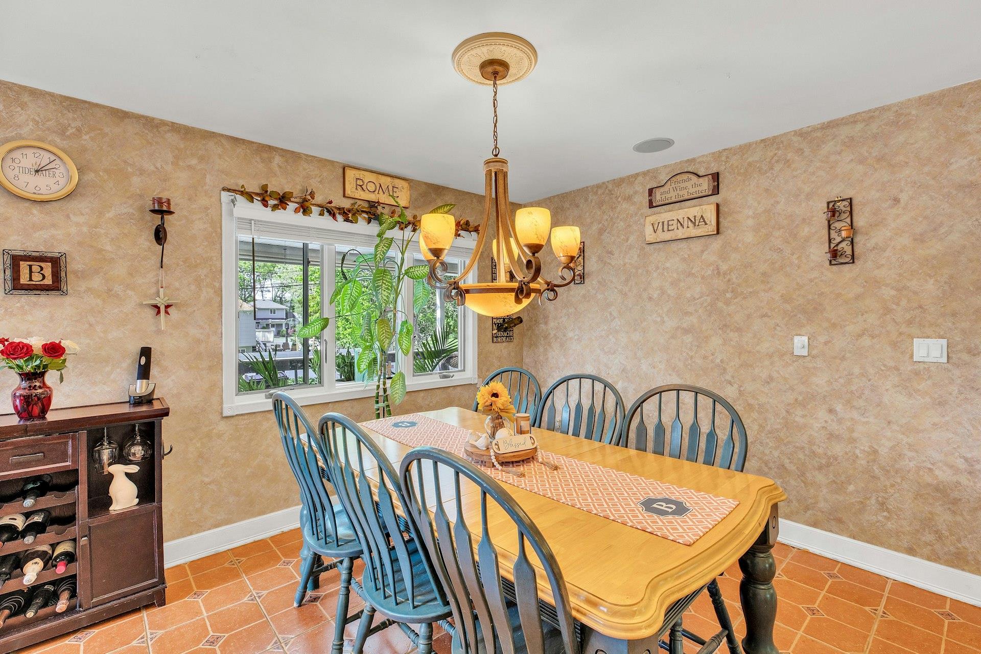 21 Pomper Drive, East Northport, New York image 10