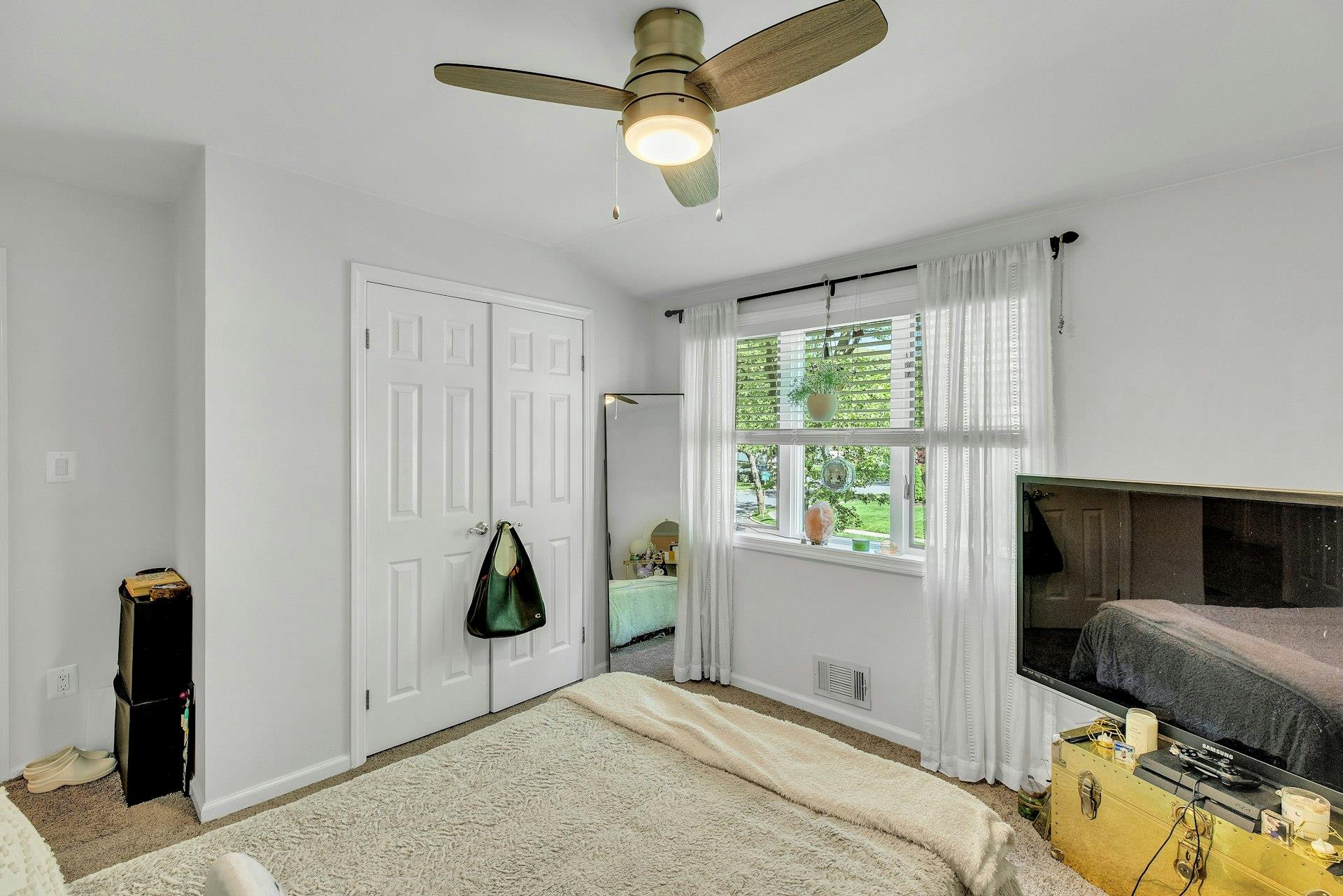 21 Pomper Drive, East Northport, New York image 21