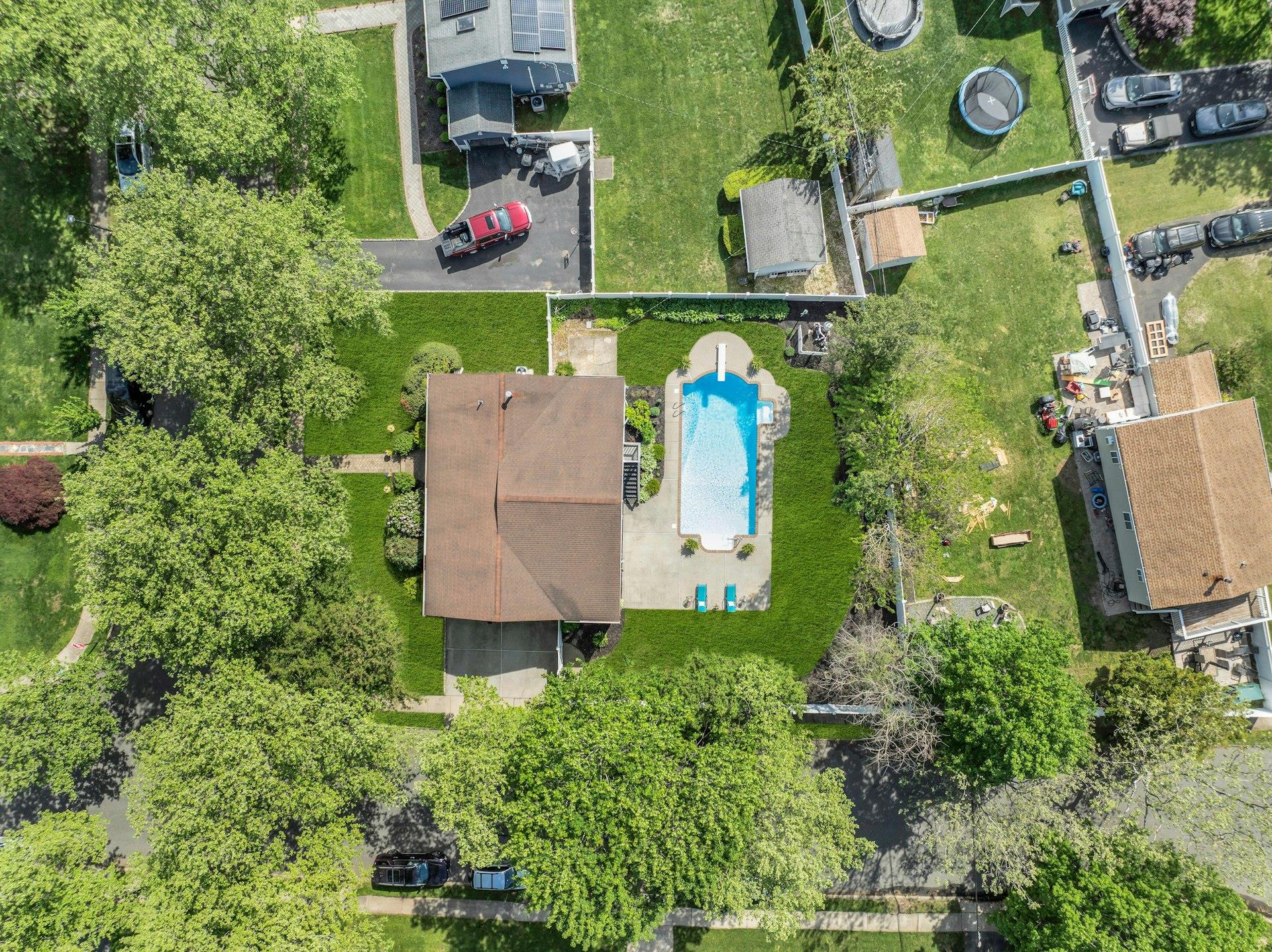 21 Pomper Drive, East Northport, New York image 35