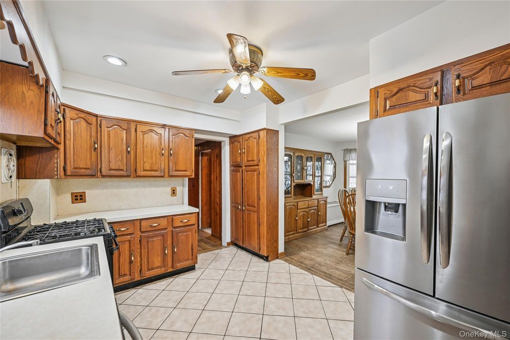 Photo of 103 Smith Street, Lynbrook, NY 11563 (MLS # 969748)