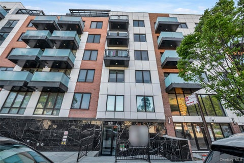 Condo For Sale - 4210 147th Street #2B<br/> Flushing, NY 11355