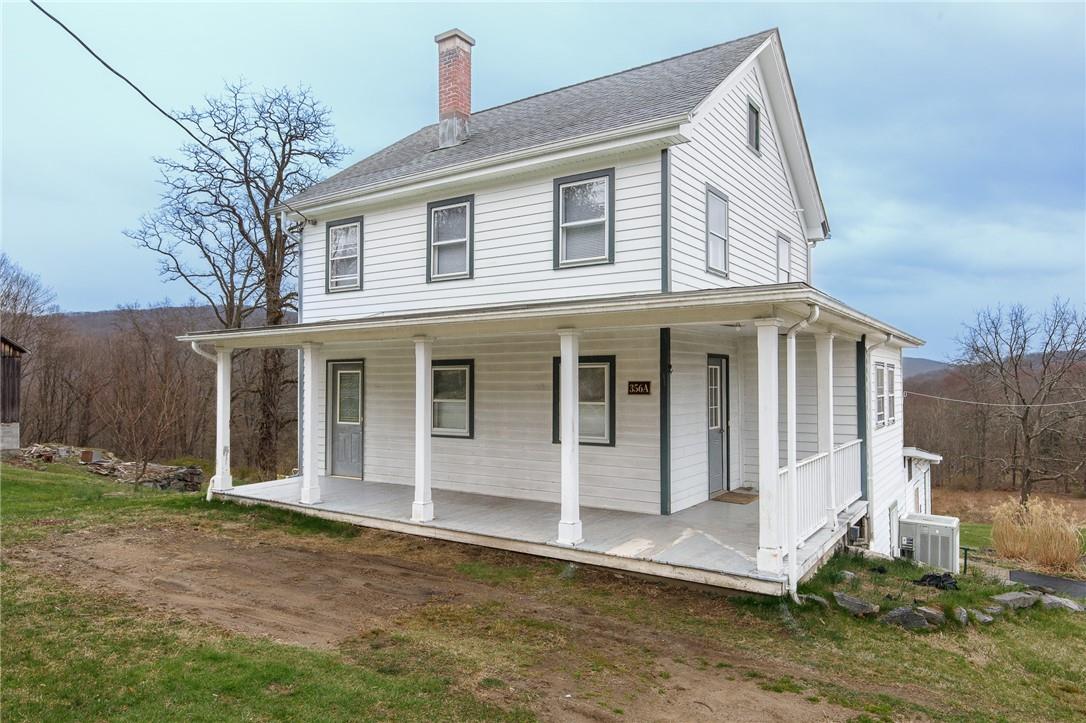Rental Property at Oscawana Lake Road A, Putnam Valley, New York - Bedrooms: 2 
Bathrooms: 2 
Rooms: 7  - $2,900 MO.