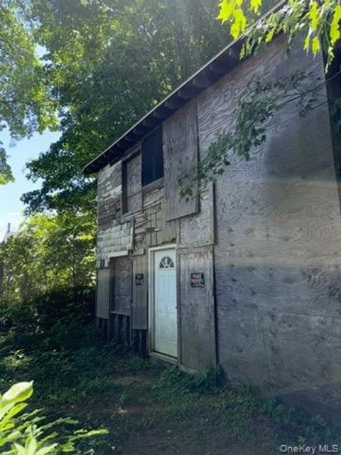 Homes For Sale - 22 Beilke Road<br/> Millerton, NY 12546