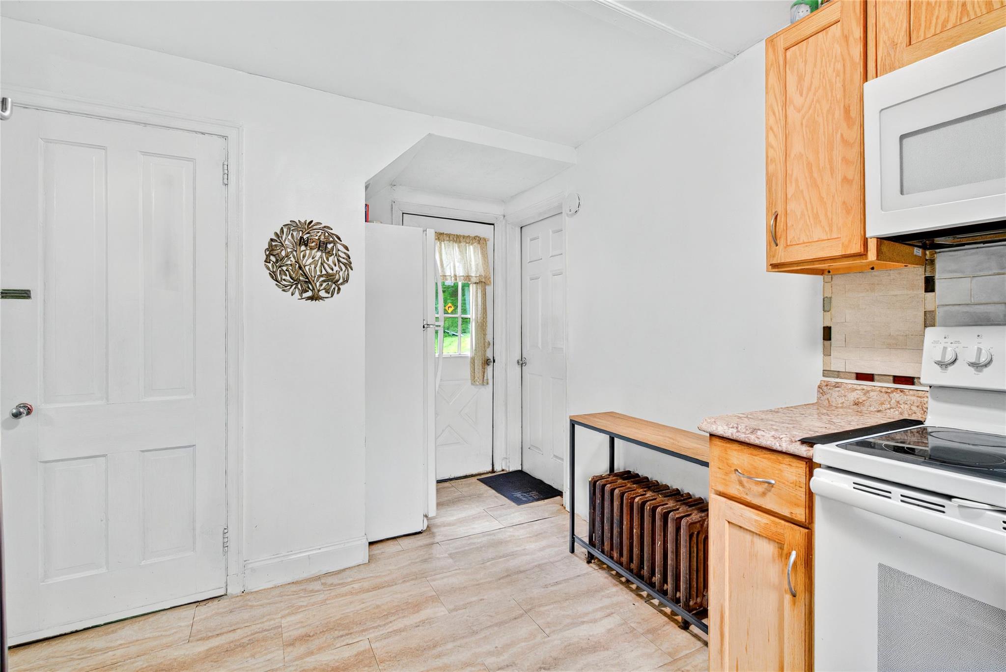 640 Old Kensico Road, White Plains, New York image 38