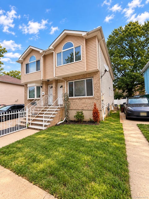Homes For Rent - 92 Saint Josephs Avenue<br/> Staten Island, NY 10302