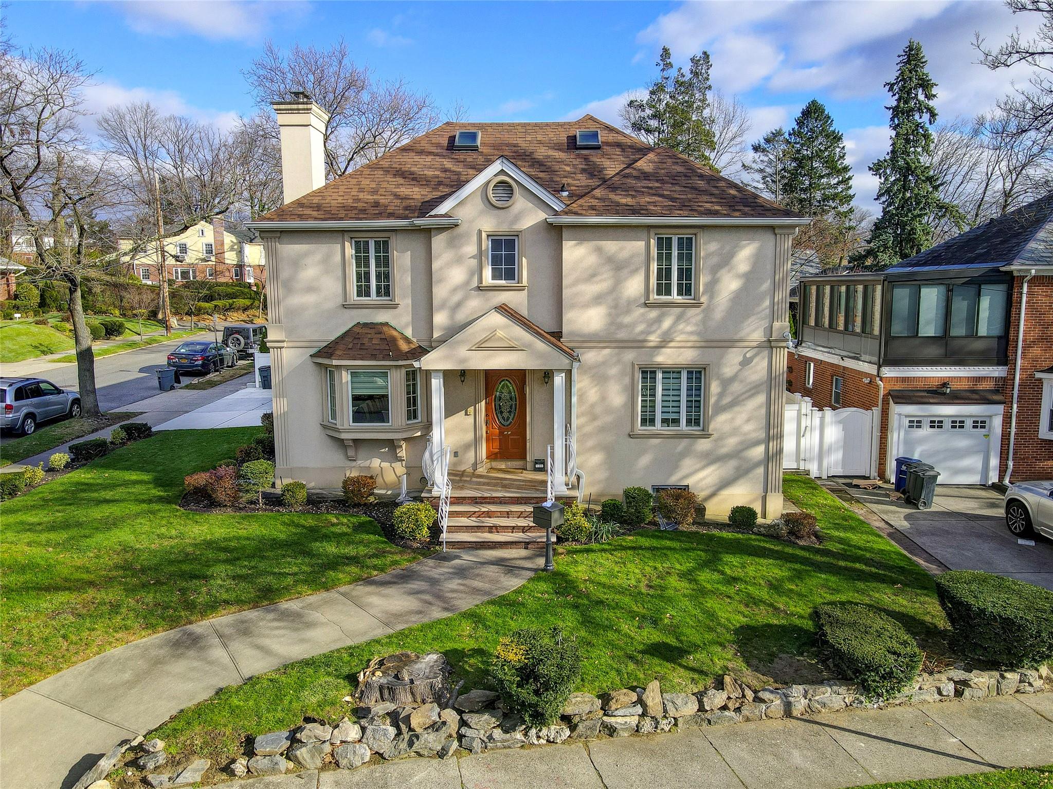 Rental Property at Radnor Street, Jamaica Estates, Queens, NY - Bedrooms: 4 
Bathrooms: 4 
Rooms: 7  - $7,900 MO.