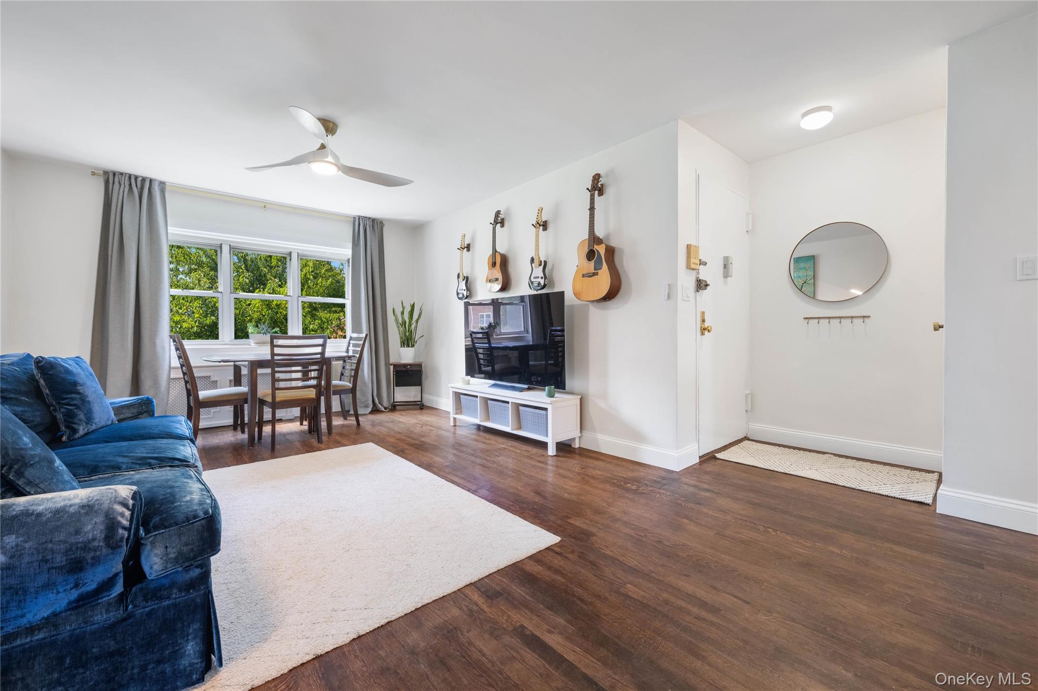 183 Drake Avenue 1K