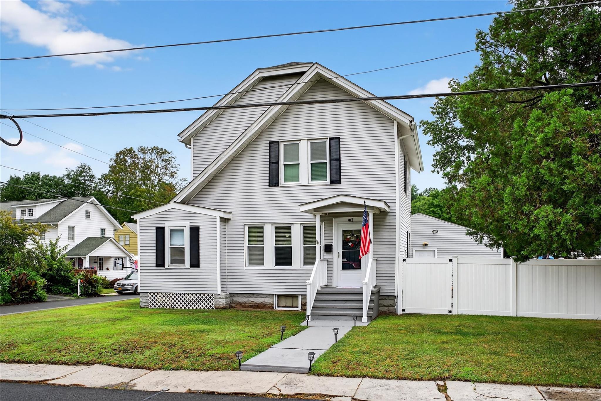 3 Dubois Street