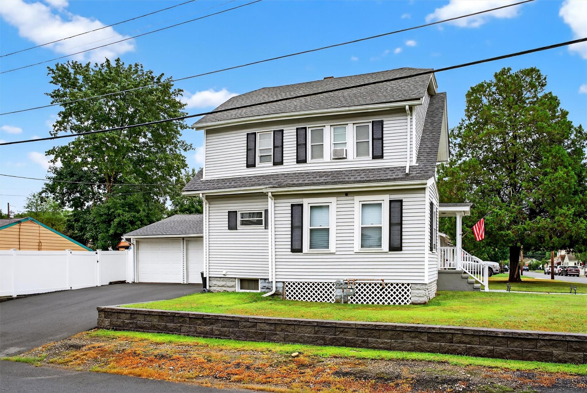 3 Dubois Street