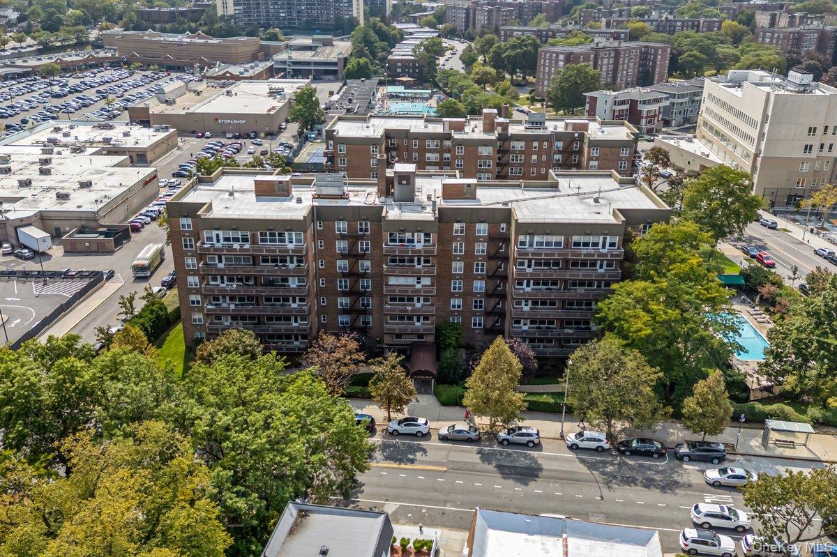 23-20 Bell Boulevard 5F