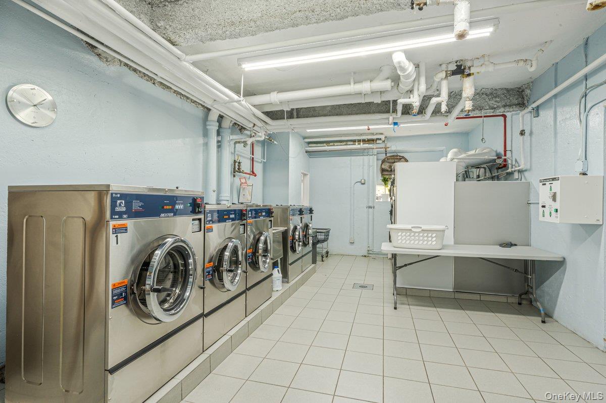 23-20 Bell Boulevard 5F