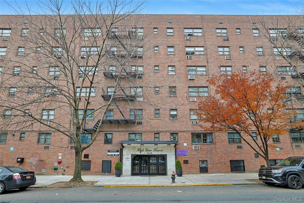 Photo of 2545 Sedgwick Avenue #3, Bronx, NY 10468 (MLS # 933917)