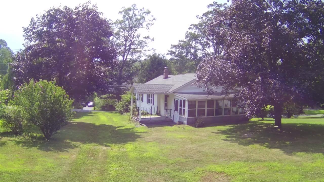 100 Decker Road