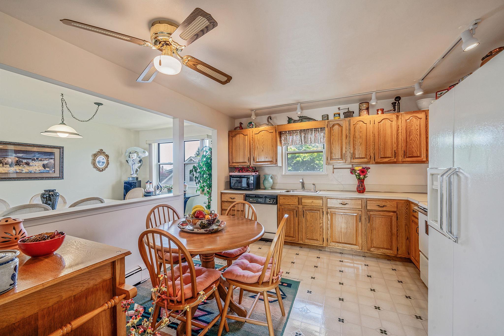 41 Lafayette Avenue, Bethpage, New York image 8