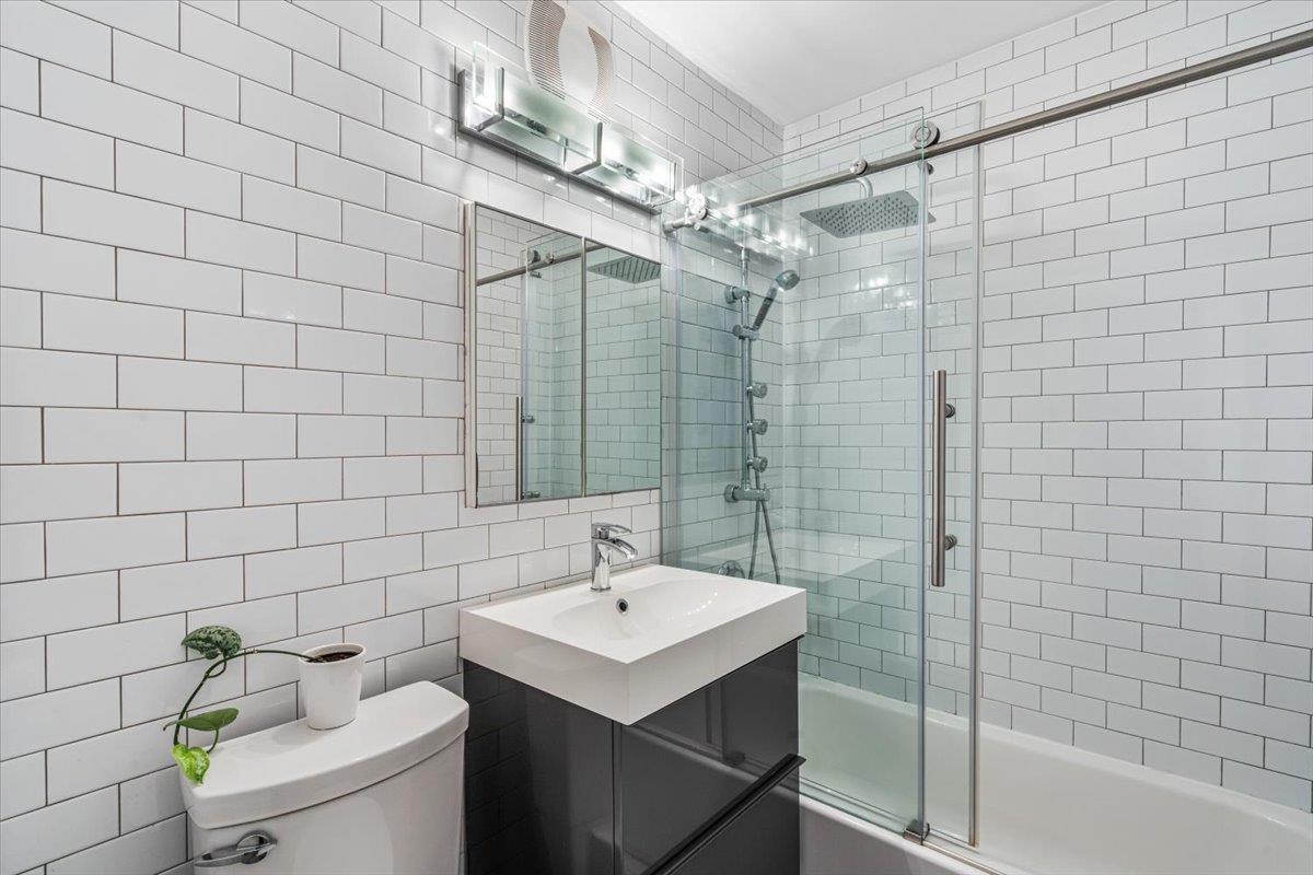 275 Webster Avenue Ave #4I, Brooklyn, New York image 8