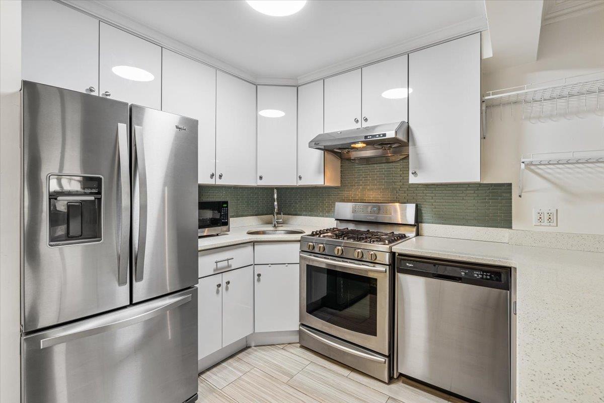 275 Webster Avenue Ave #4I, Brooklyn, New York image 3
